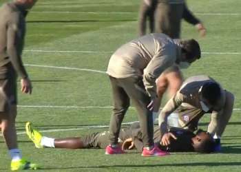 موسى ديمبيلي يفقد وعيه في تدريب أتلتيكو مدريد