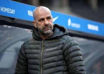 باير ليفركوزن ليفركوزن يقيل بوس ويعين فولف بدلا منه