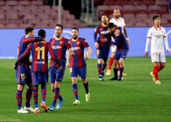 برشلونة يجدد العهد بالريمونتادا أمام إشبيلية ويتأهل لنهائي كأس الملك