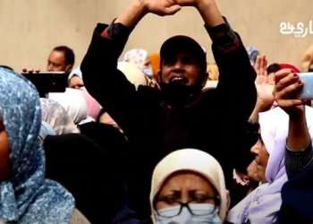 الدار البيضاء.. خروج “الكسالات” للشارع للاحتجاج ويطالبن بفتح الحمامات
