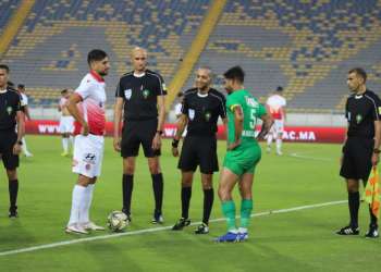 “ديربي” الوداد والرجاء تحت شعار “الانفراد بالصدارة وتكريس الريادة”
