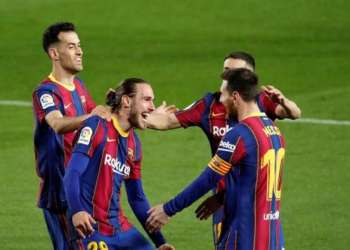 تدريب استشفائي لبرشلونة عقب رباعية هويسكا