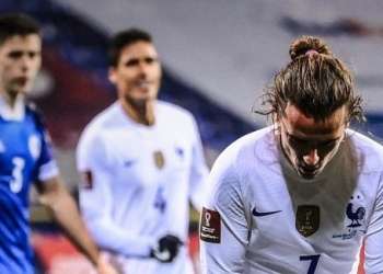 غريزمان يقود فرنسا لهزيمة البوسنة في تصفيات كأس العالم 2022