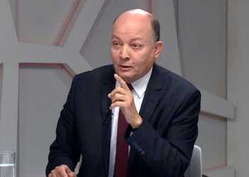الاستماع لوزير النقل الجزائري في قضية فساد