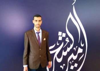 عمر الراجي شاعر شاب يبحث عن التتويج كامير للشعراء في رحلة من طانطان الى ابوظبي