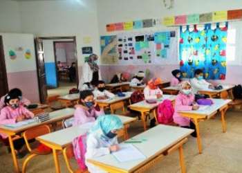 استئناف الدراسة بجميع الأسلاك التعليمية وبث الدروس عن بعد الإثنين