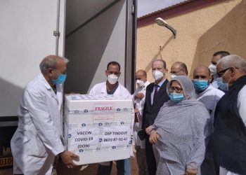 الجزائر “تجُود” بحفنة لقاحات على البوليساريو
