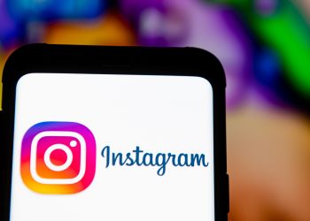 “إنستغرام” تتيح لمستخدميها تنقية الرسائل المباشرة