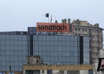 شركة بريطانية تطالب سونطراك الجزائرية بمليار دولار