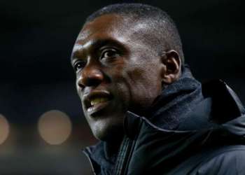 سيدورف يطالب بهذا الشيء لمحاربة العنصرية في الملاعب