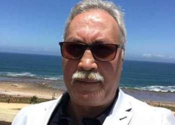 مسؤول منتخب كأنه مصاب بمرض الخروج عن القانون