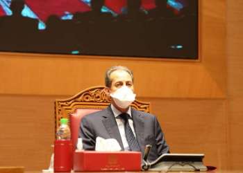 رئيس النيابة العامة يدعو للتدخل في كفالة الأطفال المهملين