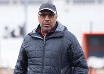 مصطفى الخلفي يستقيل من تدريب الفتح الرياضي