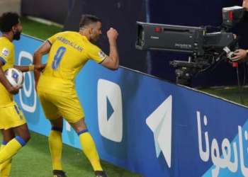نادي فولاد الإيراني يشكو عبد الرزاق حمد الله مهاجم النصر للاتحاد الآسيوي