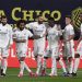ثنائية بنزيمة تقود ريال مدريد لقمة الدوري الإسباني