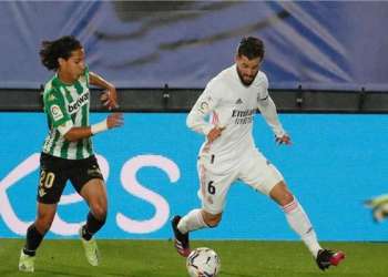 بيتيس يعرقل ريال مدريد في الصراع على “الليغا”