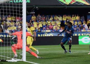 فياريال يفوز على آرسنال بهدفين لهدف في ذهاب نصف نهائي الدوري الأوروبي