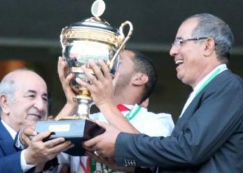 مولودية الجزائر يعسى للتعاقد مع الناخب الوطني السائق بادو الزاكي