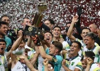 ديفينسا يحرز لقب كأس السوبر بأمريكا الجنوبية