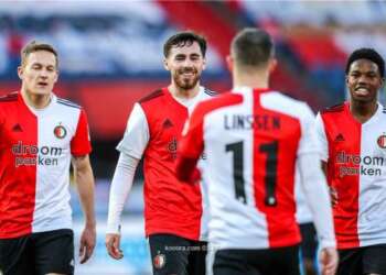 فينورد يقلب تأخره لفوز ثمين على أوتريخت بالدوري الهولندي