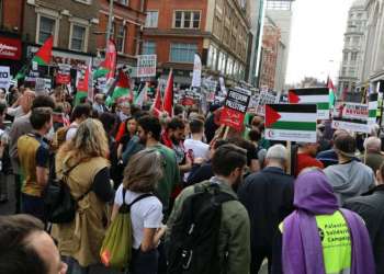 آلاف من المتظاهرين في لندن دعما للفلسطينيين