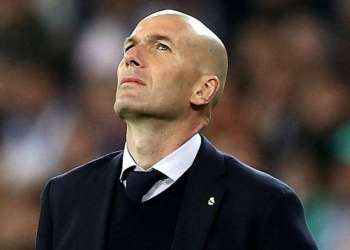 رسميا.. ريال مدريد يعلن استقالة زيدان من منصبه