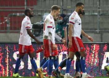 هامبورغ يفشل مجدداً في العودة للبوندسليغا