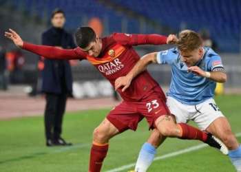 روما يثأر من لاتسيو بثنائية ويبعده عن دوري الأبطال