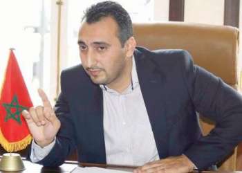 متهم بتزوير أختام ووثائق “الحزب المغربي الحر” يقوم بإتلافها