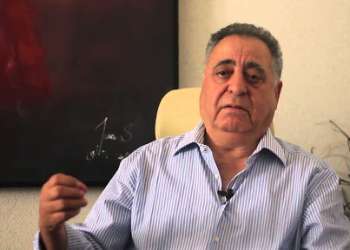 رفع العقوبة الحبسية في حق نجل زيان