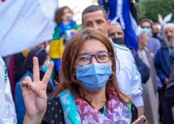 السجن للصحافية الجزائرية كنزة خاطو