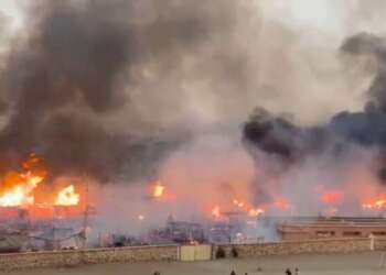 زاكورة حريق مهول يحول السوق الأسبوعي إلى رماد