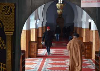 الجدولة الزمنية لإعادة فتح المساجد المغلقة