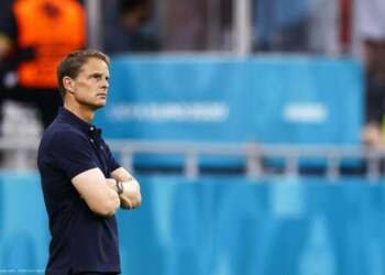 استقالة فرانك دي بور من تدريب منتخب هولندا