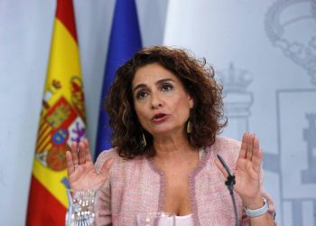الناطقة باسم الحكومة الإسبانية تؤكد على ضرورة حل الأزمة المغربية-الإسبانية