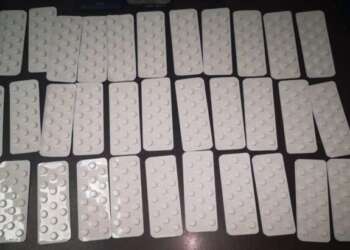 إحباط محاولة تهريب 6000 قرص طبي على متن رحلة بحرية بطنجة