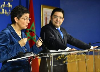 مدريد تفكر في مبادرة لحل الأزمة مع المغرب