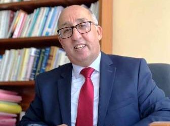 جدوى صيحة زعيم  مخلوع  خارج  الأجل التاريخي