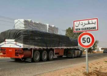الحدود مع ليبيا “شريان حياة” للتجار التونسيين