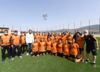 وفد الاتحاد الدولي لكرة القدم يختتم زيارته للمغرب