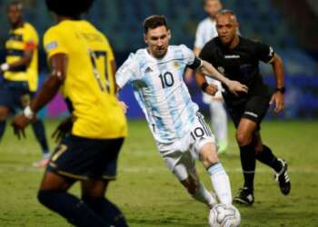 سكالوني: ميسي أفضل لاعب على مر العصور