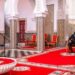 جلالة الملك يستقبل والي بنك المغرب