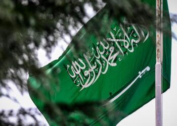 مصدر سعودي مسؤول ينفي استخدام جهة في المملكة برنامجا لمتابعة الاتصالات