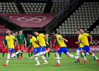 البرازيل تهزم المكسيك بضربات الترجيح وتتأهل لنهائي منافسات كرة القدم للرجال بأولمبياد طوكيو