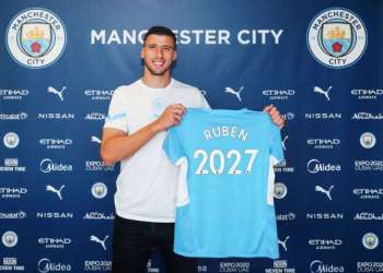 مانشستر سيتي يجدد عقد دياز حتى 2027