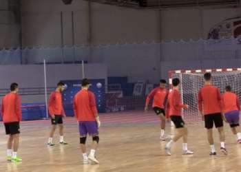 بالفيديو…المنتخب الوطني لكرة القدم داخل القاعة يستعد لنهائيات كأس العالم بليتوانيا