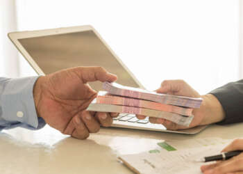 الأسر المغربية تعجز عن أداء ديونها بسبب الجائحة