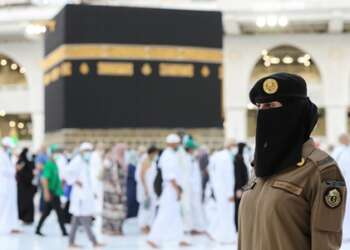 لأول مرة في رئاسة شؤون الحرمين.. تعيين سيدتين لأعلى منصب قيادي نسائي في تاريخها