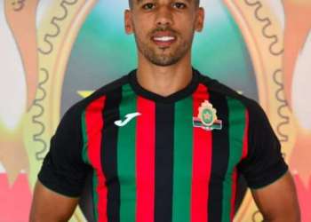 الجيش الملكي ينهي تعاقداته الصيفية بضم المهاجمين خافي وأتشباو