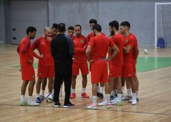 بالفيديو..المنتخب الوطني لكرة القدم داخل القاعة ينهي استعداداته للقاء تايلاند في كأس العالم بليتوانيا